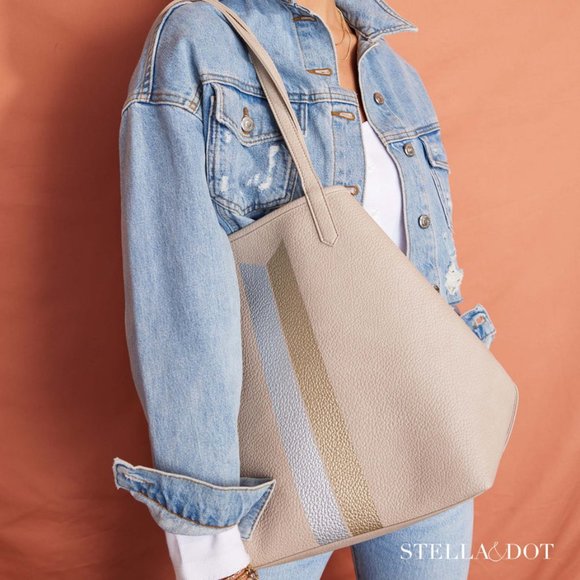 Stella & Dot Handbags - 🎉Host Pick🎉Stella & Dot Reversible Tote - NWT